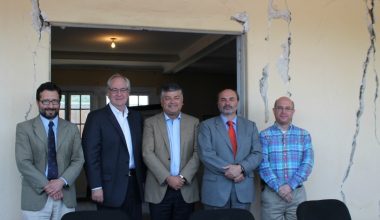 UAI suscribe convenio con Municipalidad de Limache para estudio de túneles