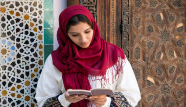 Acercar el mundo árabe a través de la literatura