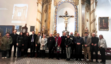 Finaliza proyecto del Centro de Estudios del Patrimonio UAI para restaurar bienes patrimoniales de la Catedral de Santiago